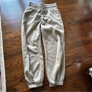 Free Haven Toupe high waisted sweatpants joggers